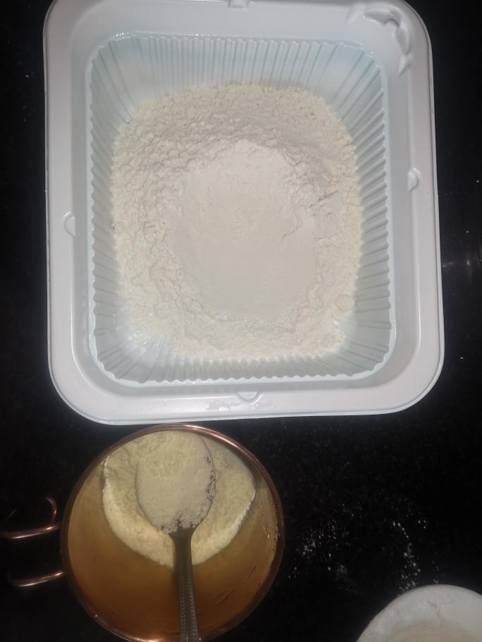 纯奶手撕吐司的做法 步骤1