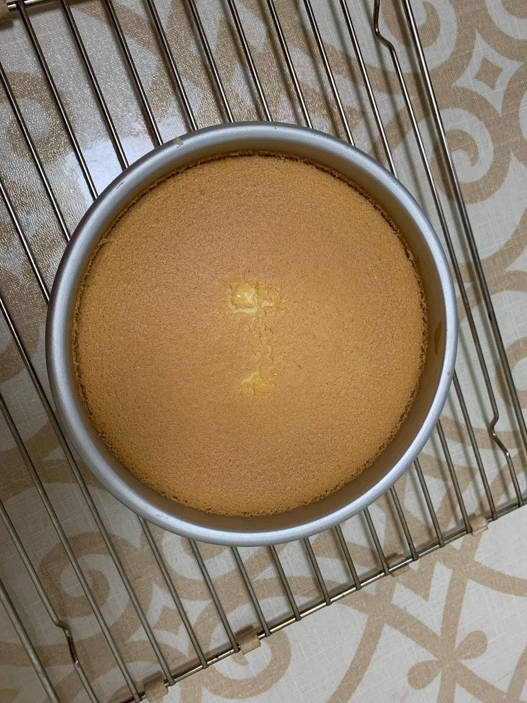 六寸戚风蛋糕(掌握这几点，做戚风就跟煮米饭一样简单)
