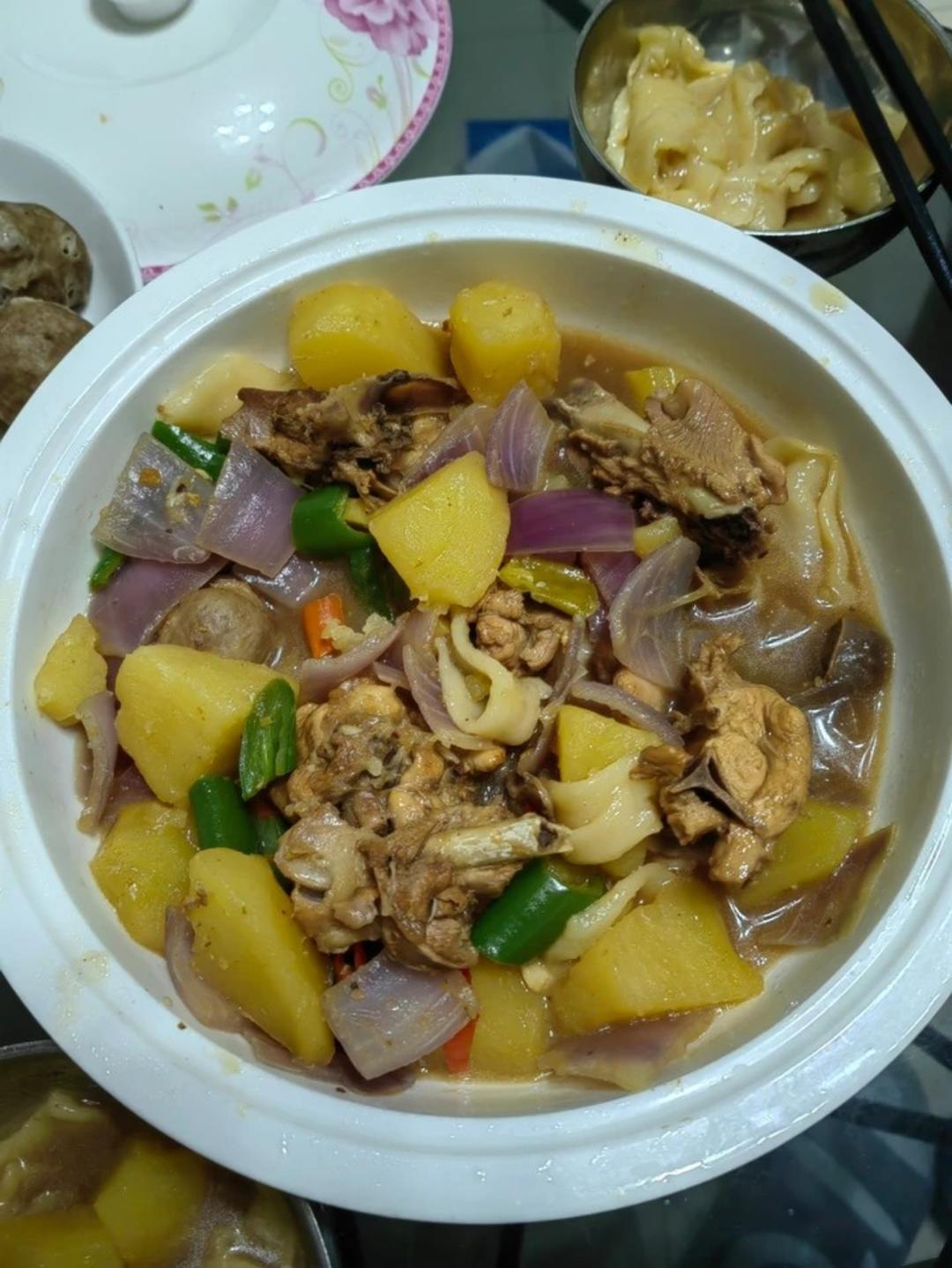 新疆特色大盘鸡（附加皮带面做法）