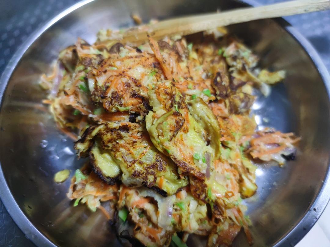 胡萝卜葱花鸡蛋饼