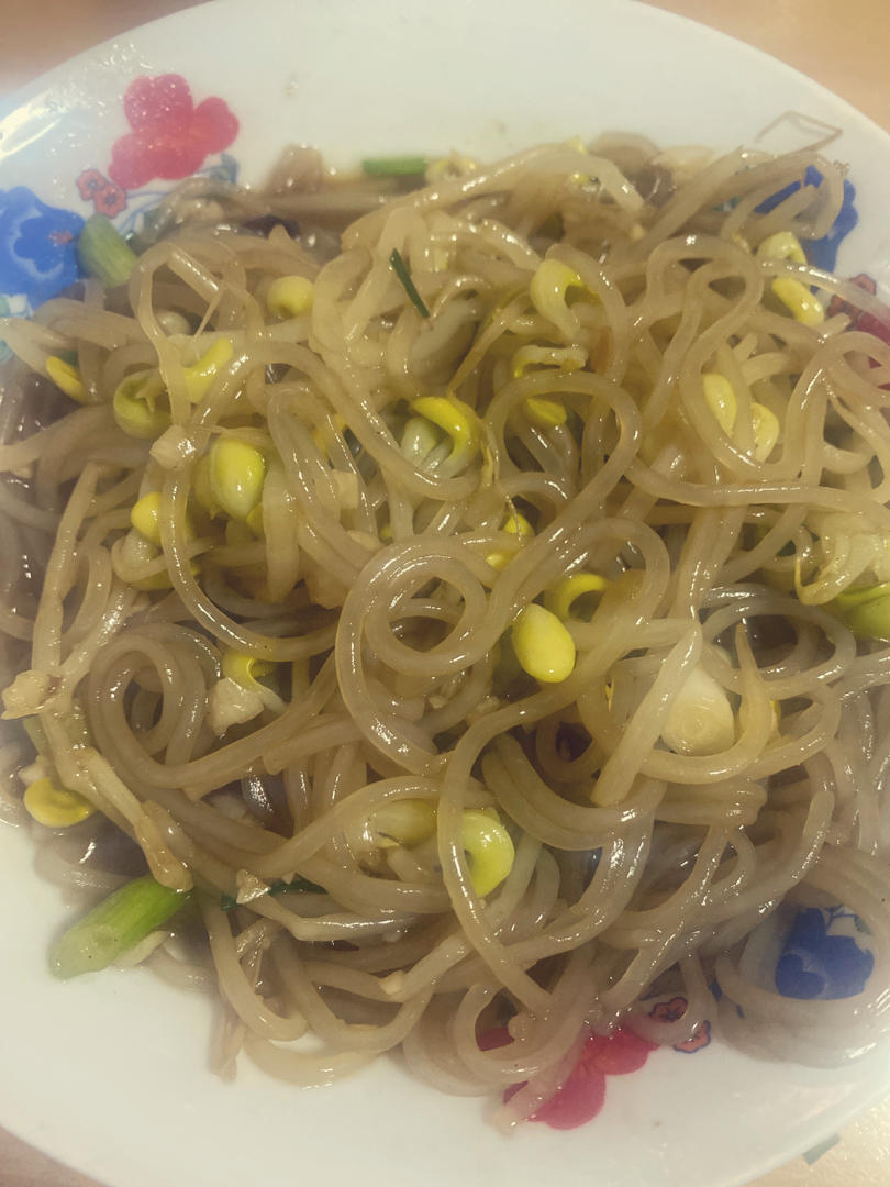 快手菜！黄豆芽炒粉丝，每次都能吃一大碗！