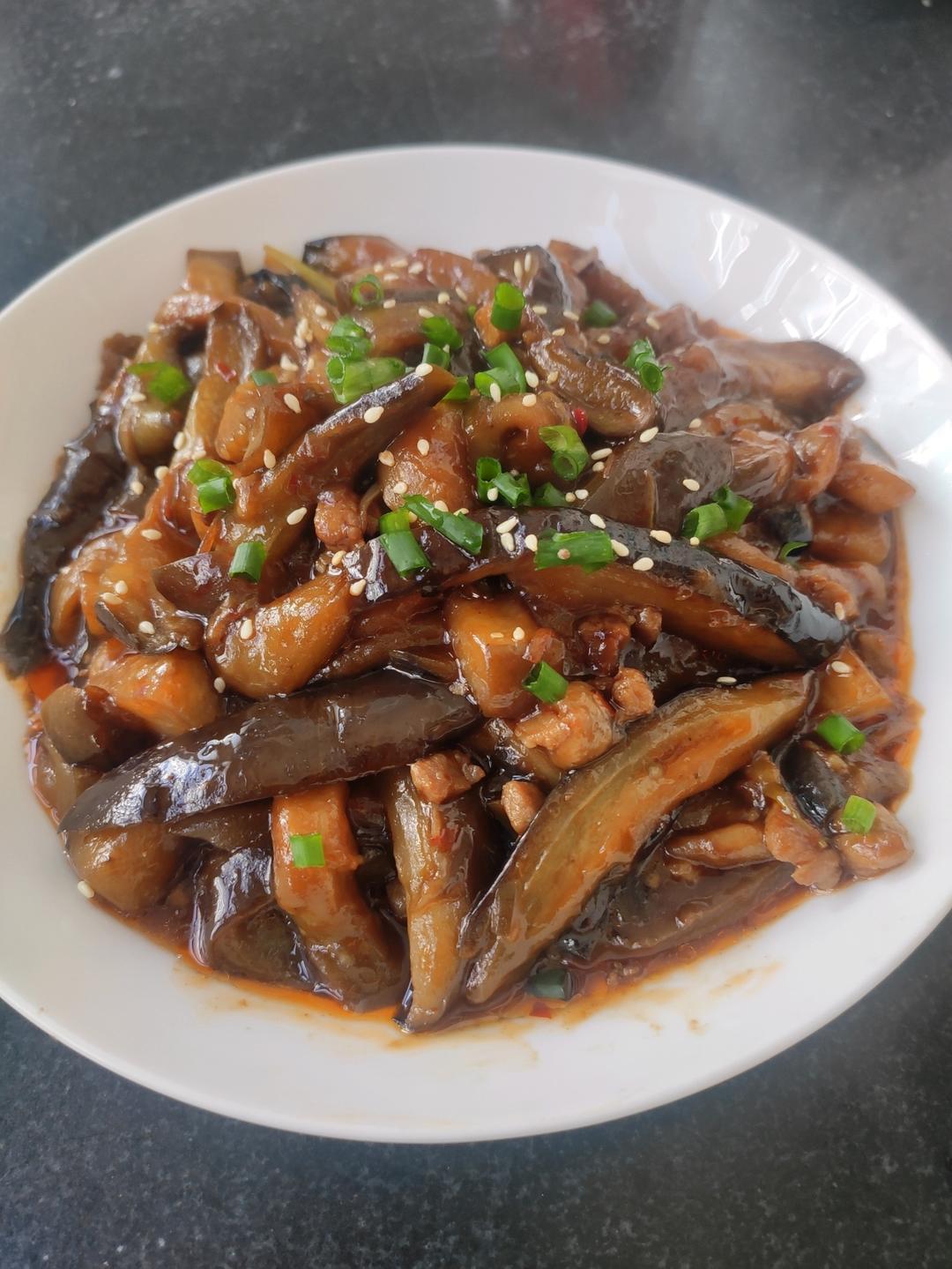 开胃下饭菜！巨简单的家常鱼香茄子煲