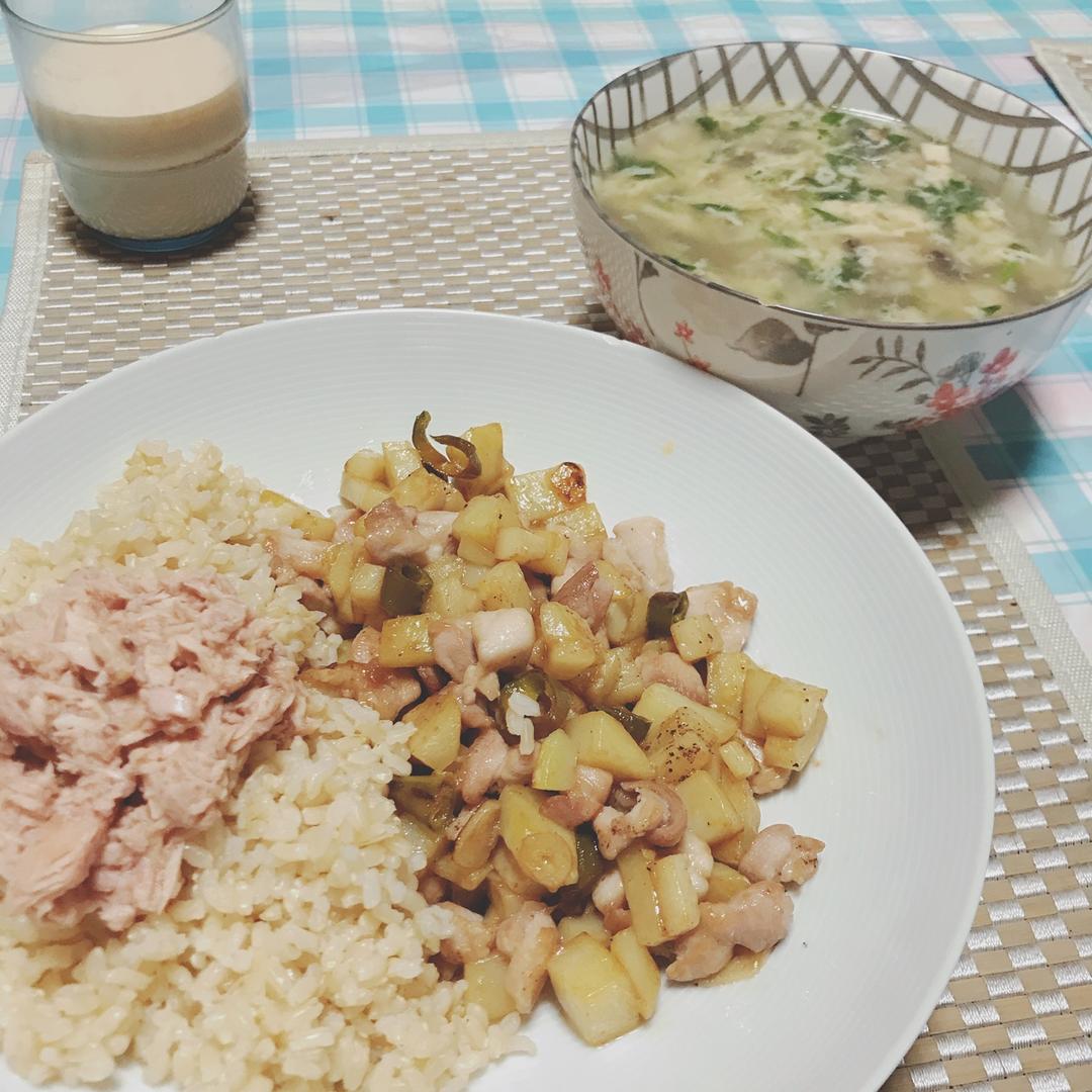一道怎么做都好吃的干煎土豆鸡丁（红烧，咖喱，椒盐，孜然）