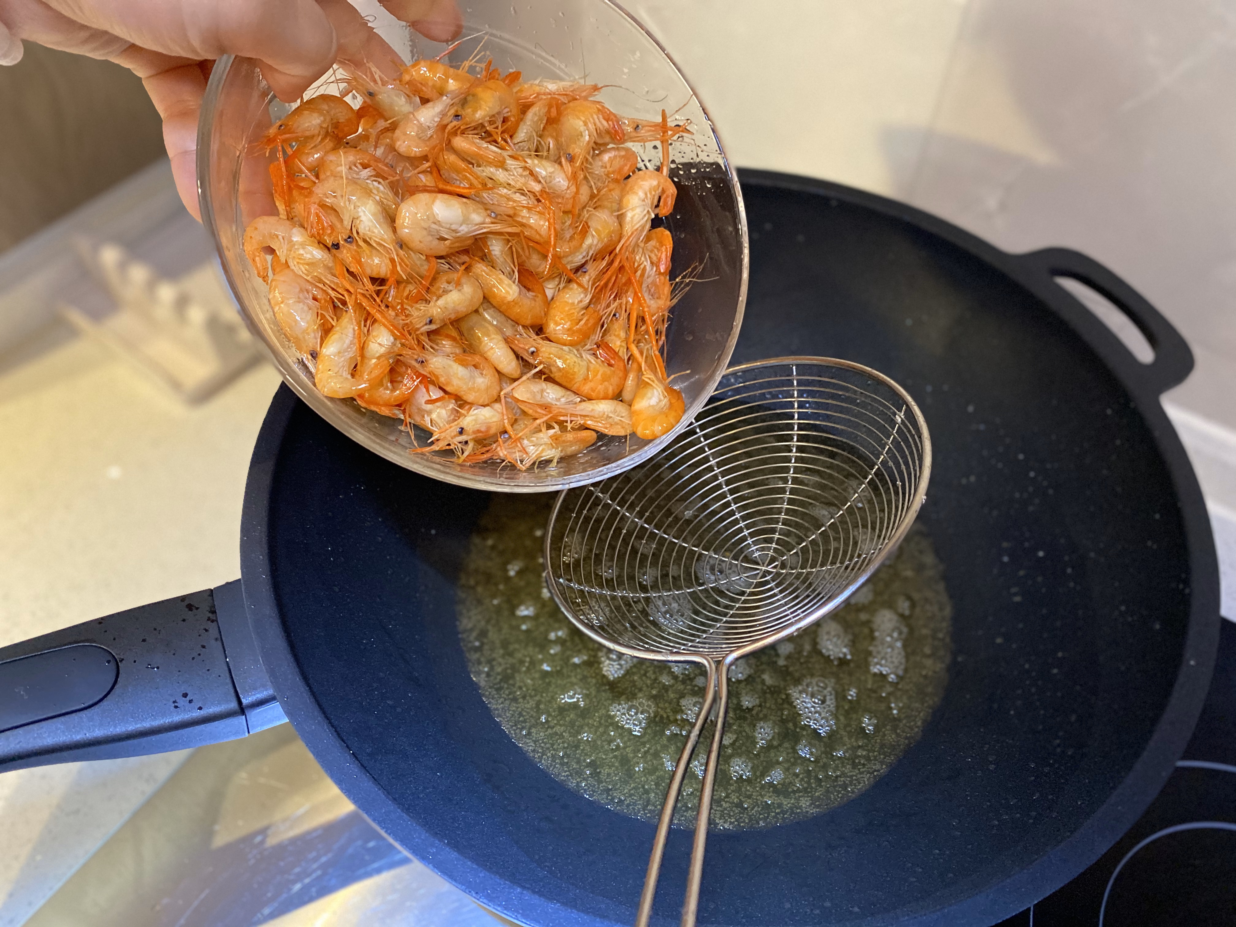 海派系列：脆、香、甜、鲜—油爆虾的做法 步骤8