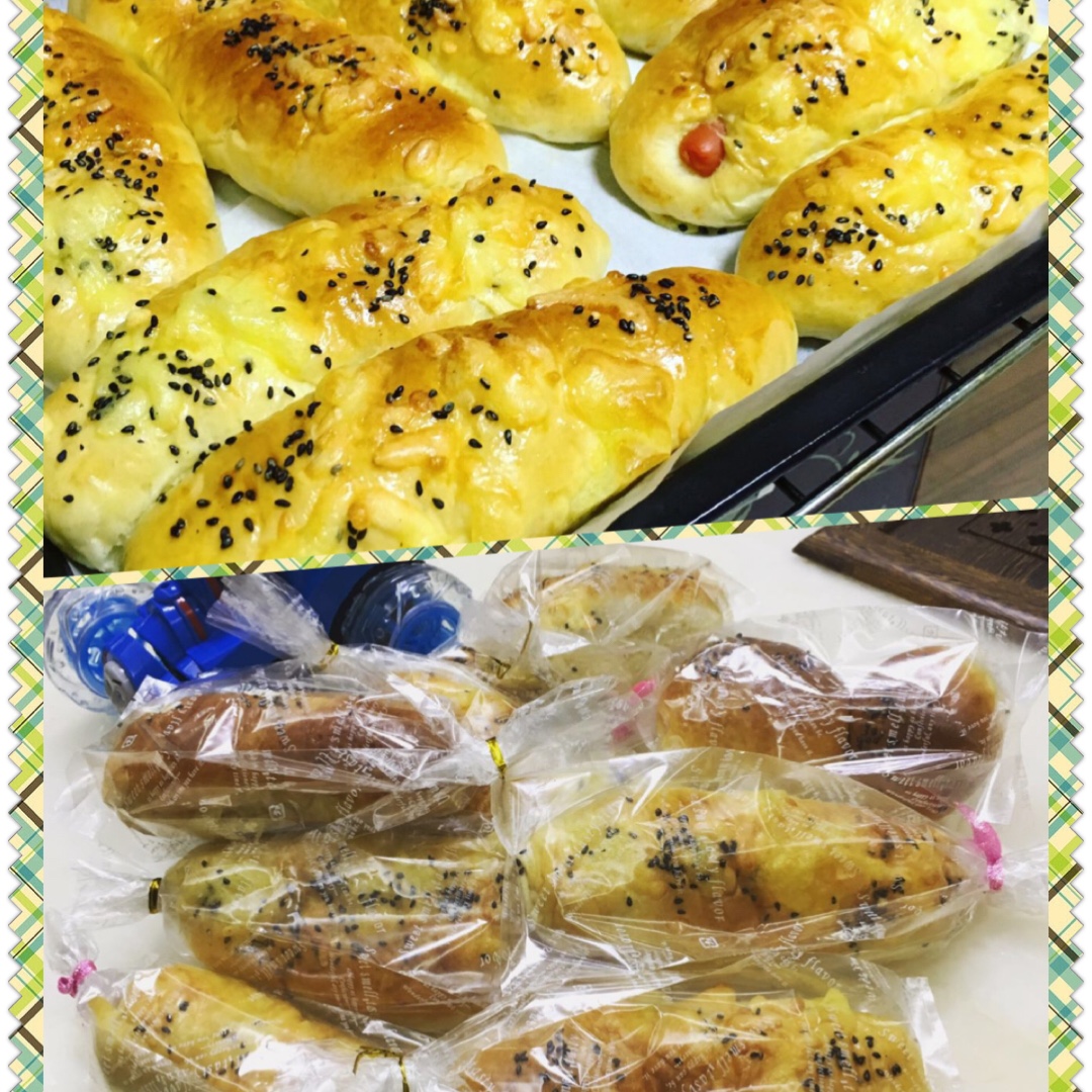 肉松火腿奶酪香葱面包