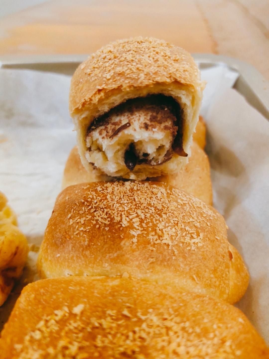 不用揉出膜的松软红豆面包