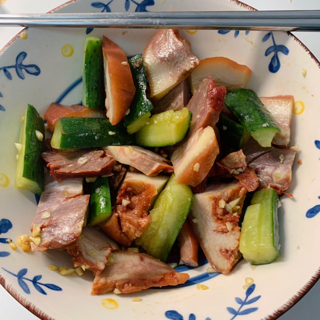 猪头肉拌黄瓜