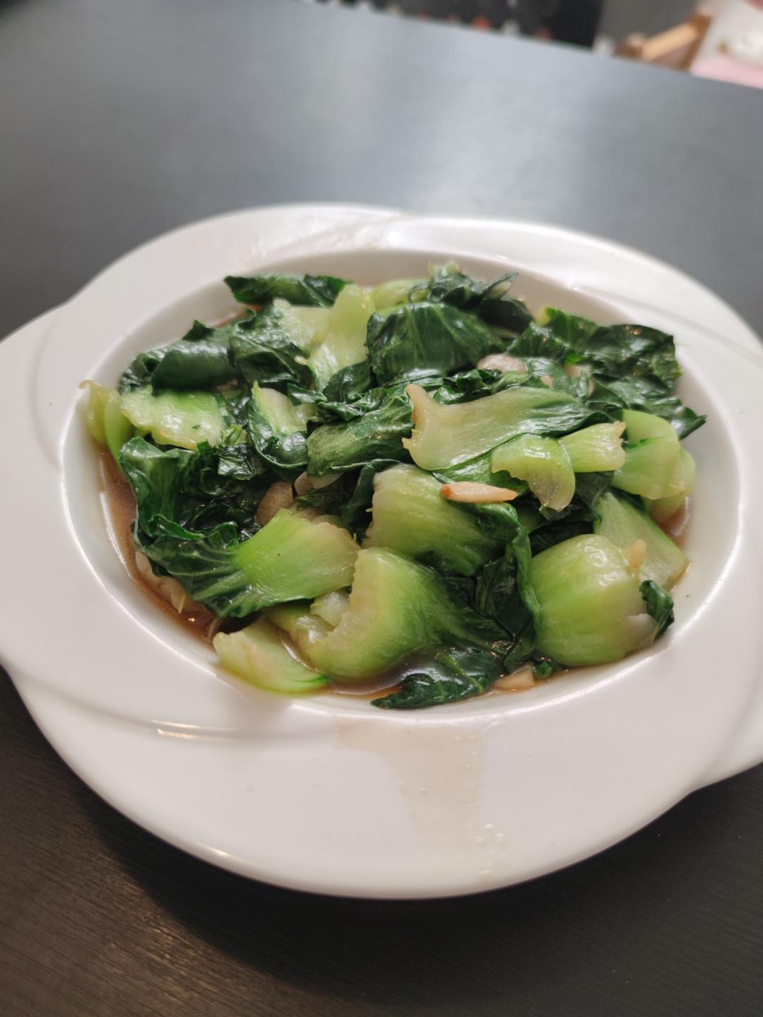 炝炒小白菜（脆爽）