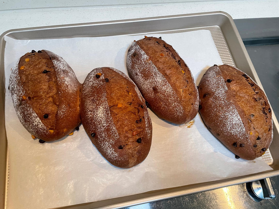 【巧克力橙皮软欧】｜连小朋友都喜欢吃的欧式面包