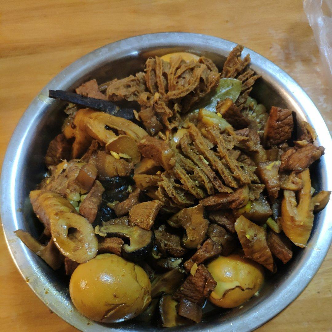 在家也能做的卤肉饭