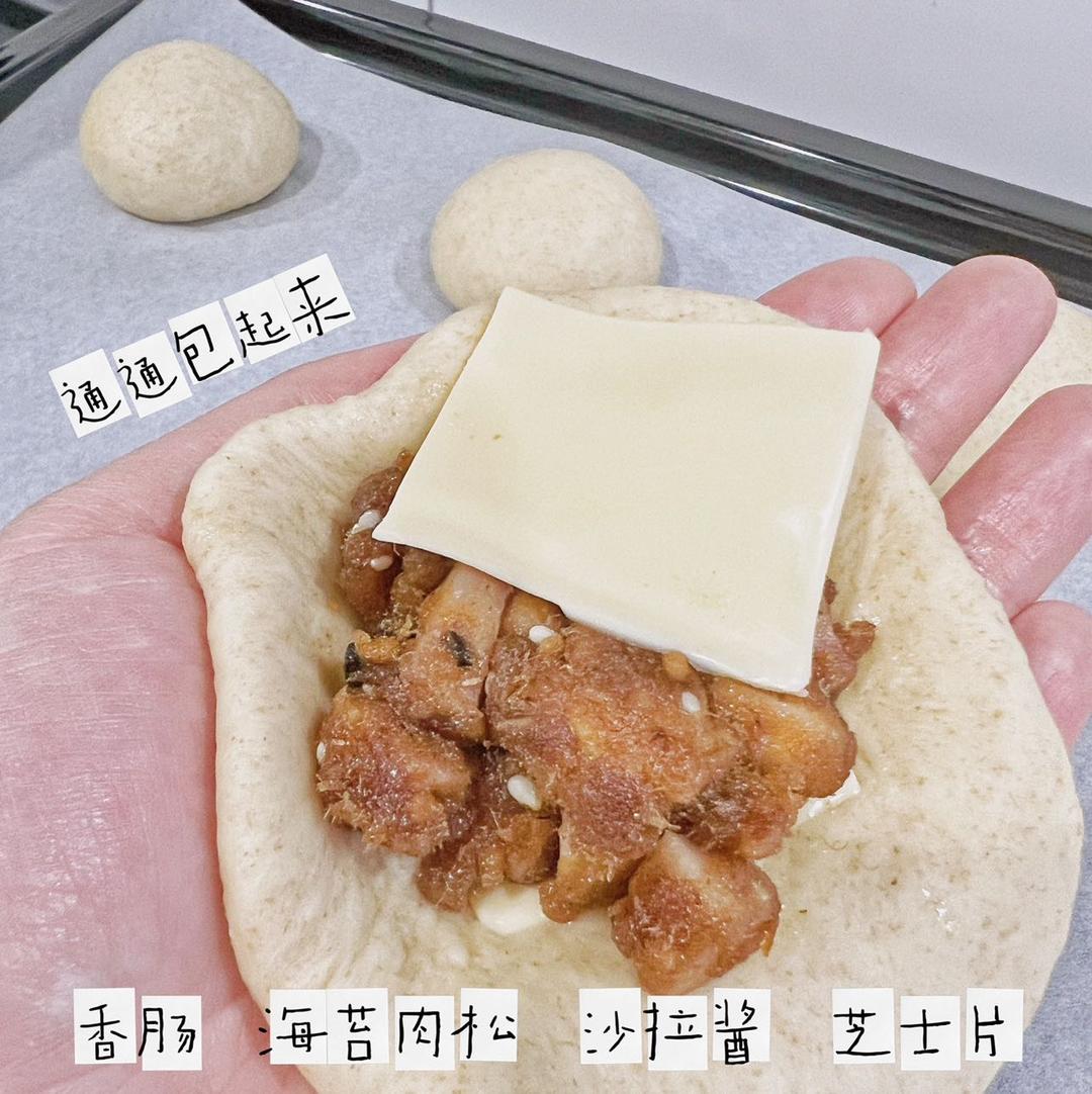 超级好吃的芝士香肠小餐包