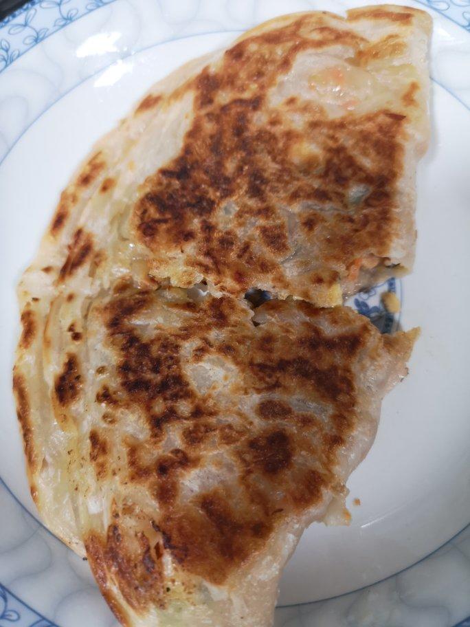 手抓饼+饺子馅=肉馅饼