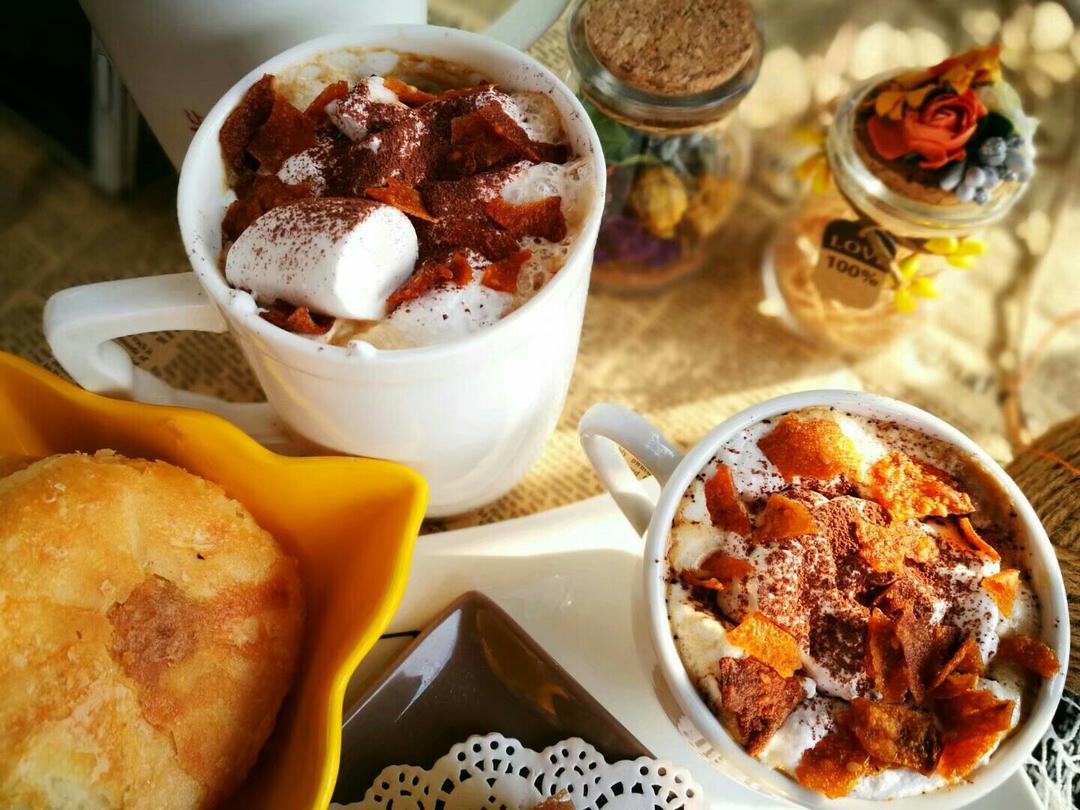 卡布奇诺巧克力咖啡