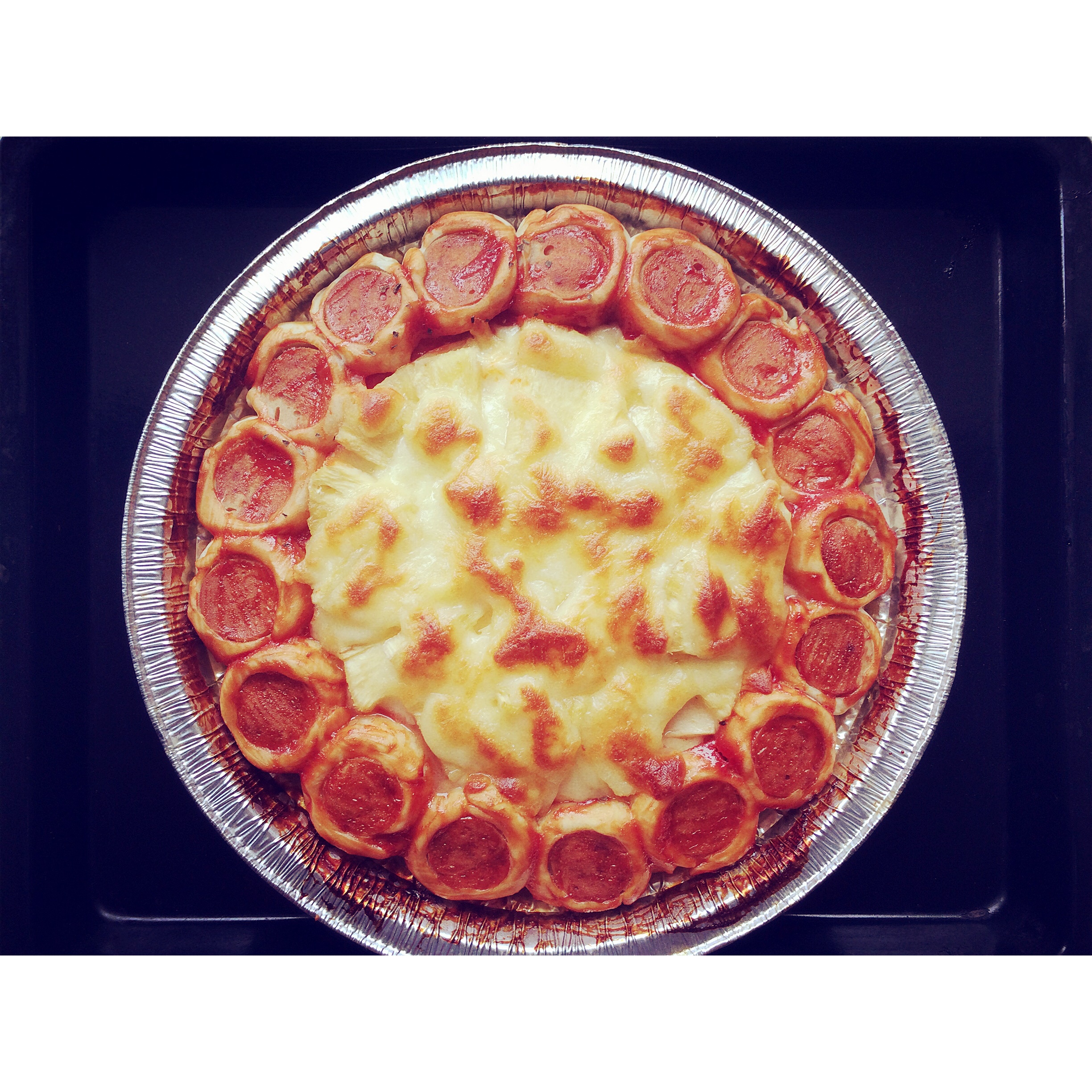 美味水果花边披萨