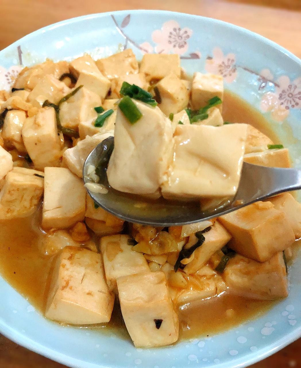 子昂小油茶做的清炒豆腐块 鲜嫩可口又入味 最快手的豆腐炒法