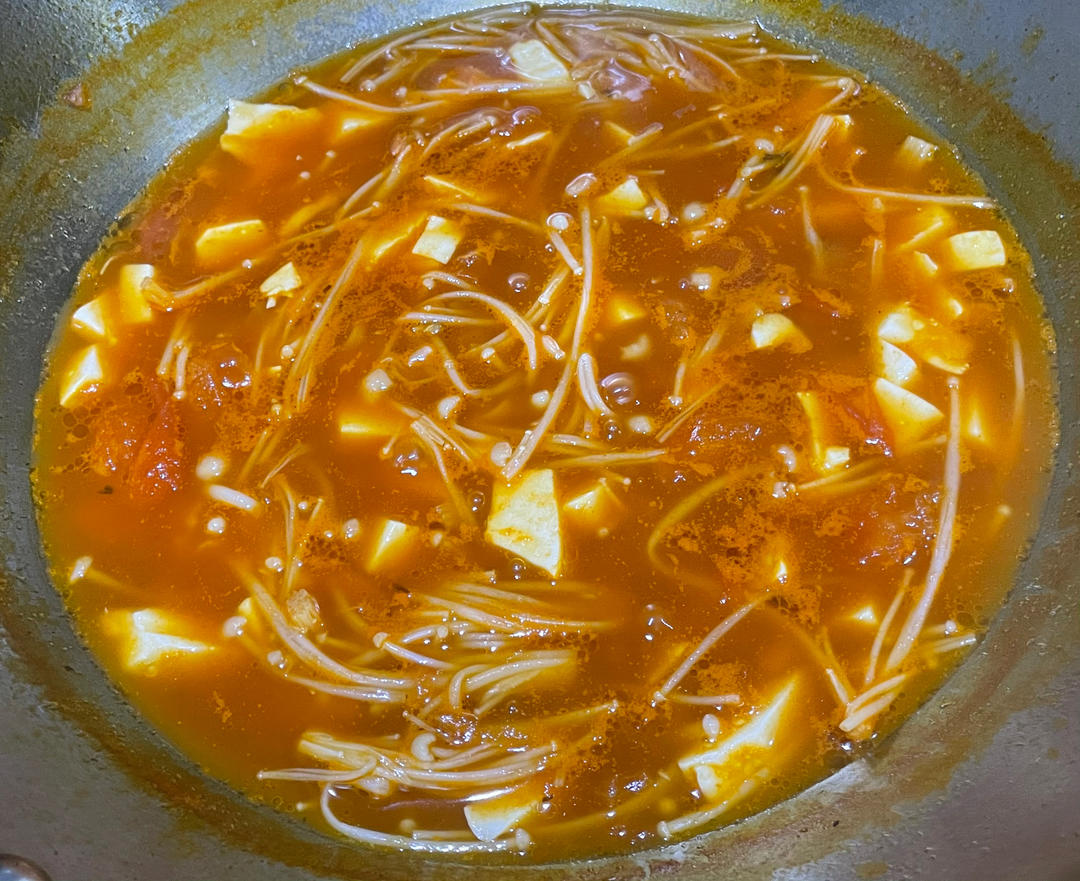 减肥期简单易做味道鲜美的番茄内酯豆腐汤