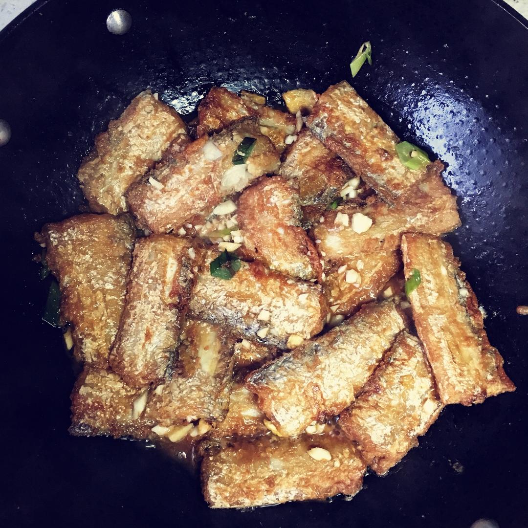 藤湾小香做的家常炖刀鱼