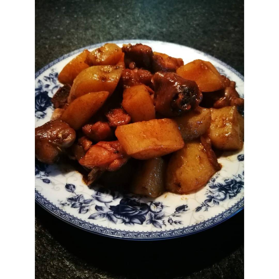 土豆烧鸡（非常下饭哦~）