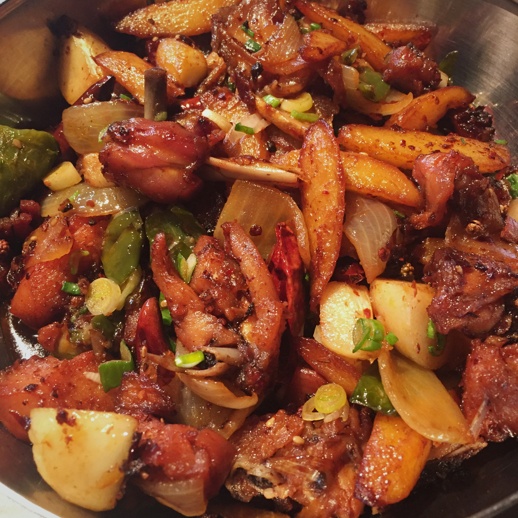 干锅风味兔
