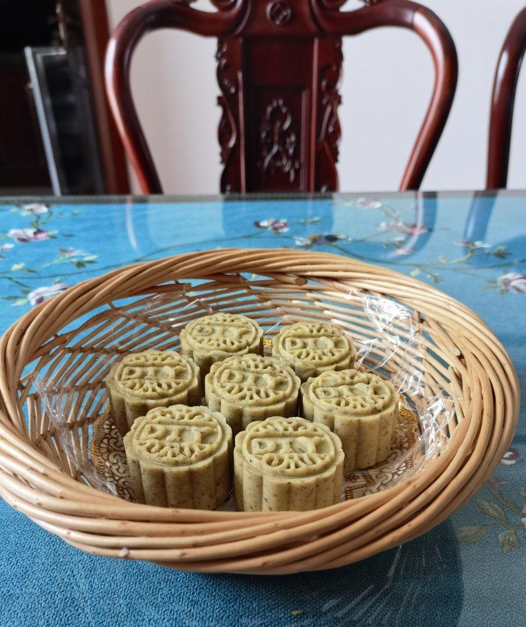 肉松香肠葱香面包