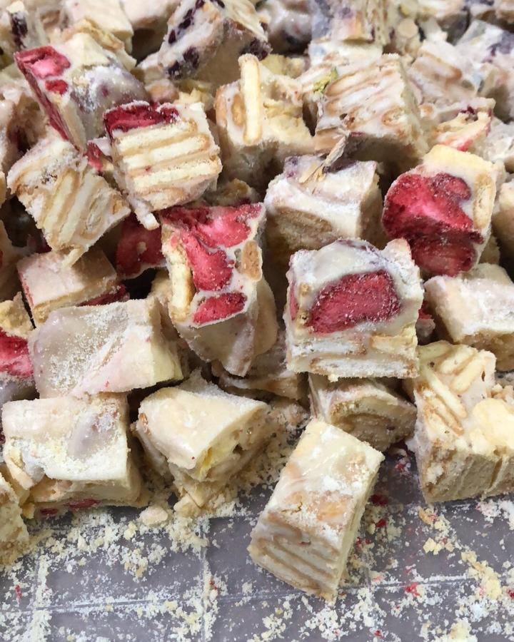 雪花酥（雪花饼，牛轧奶芙，奶酥）