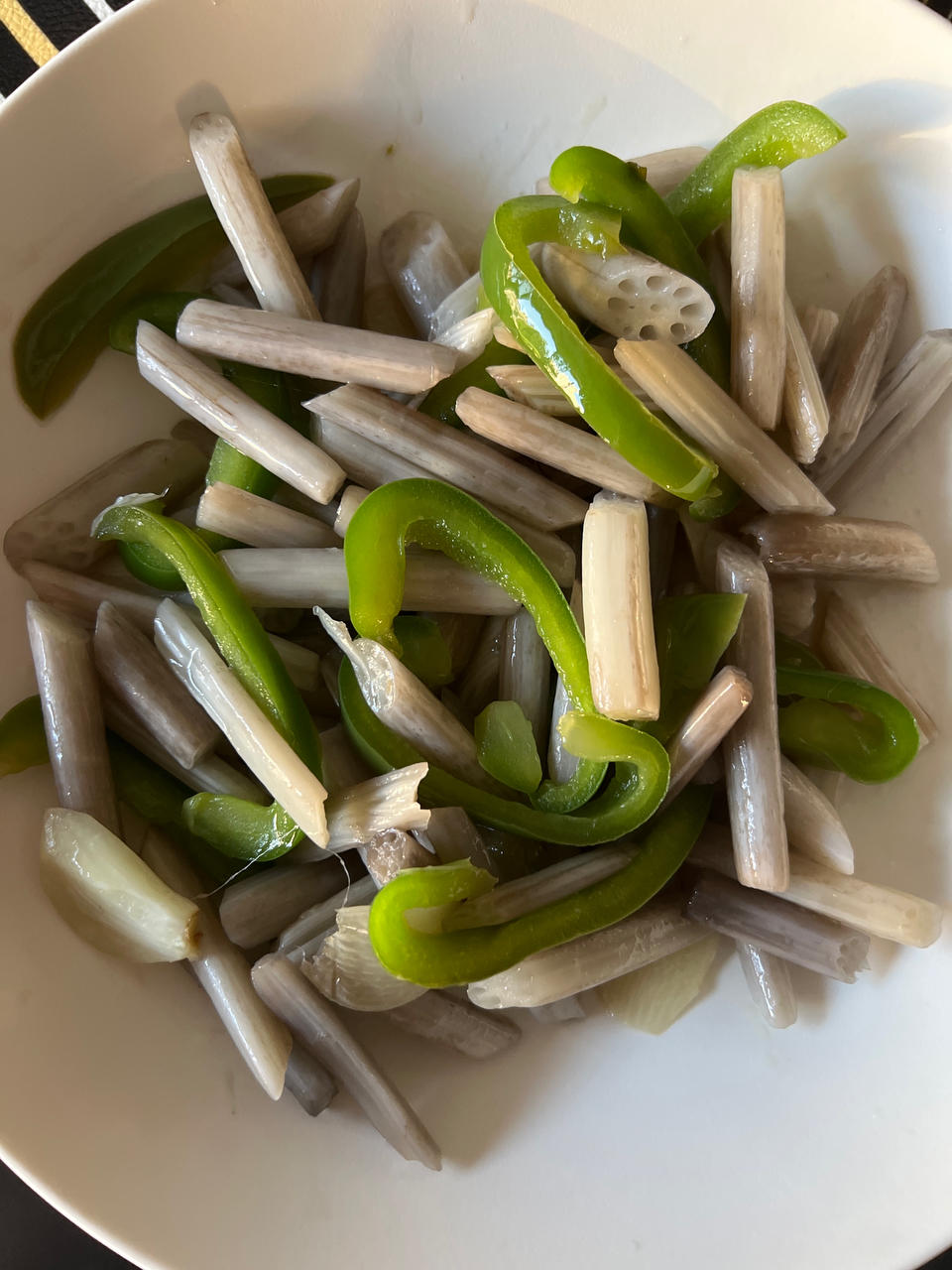酸辣藕带