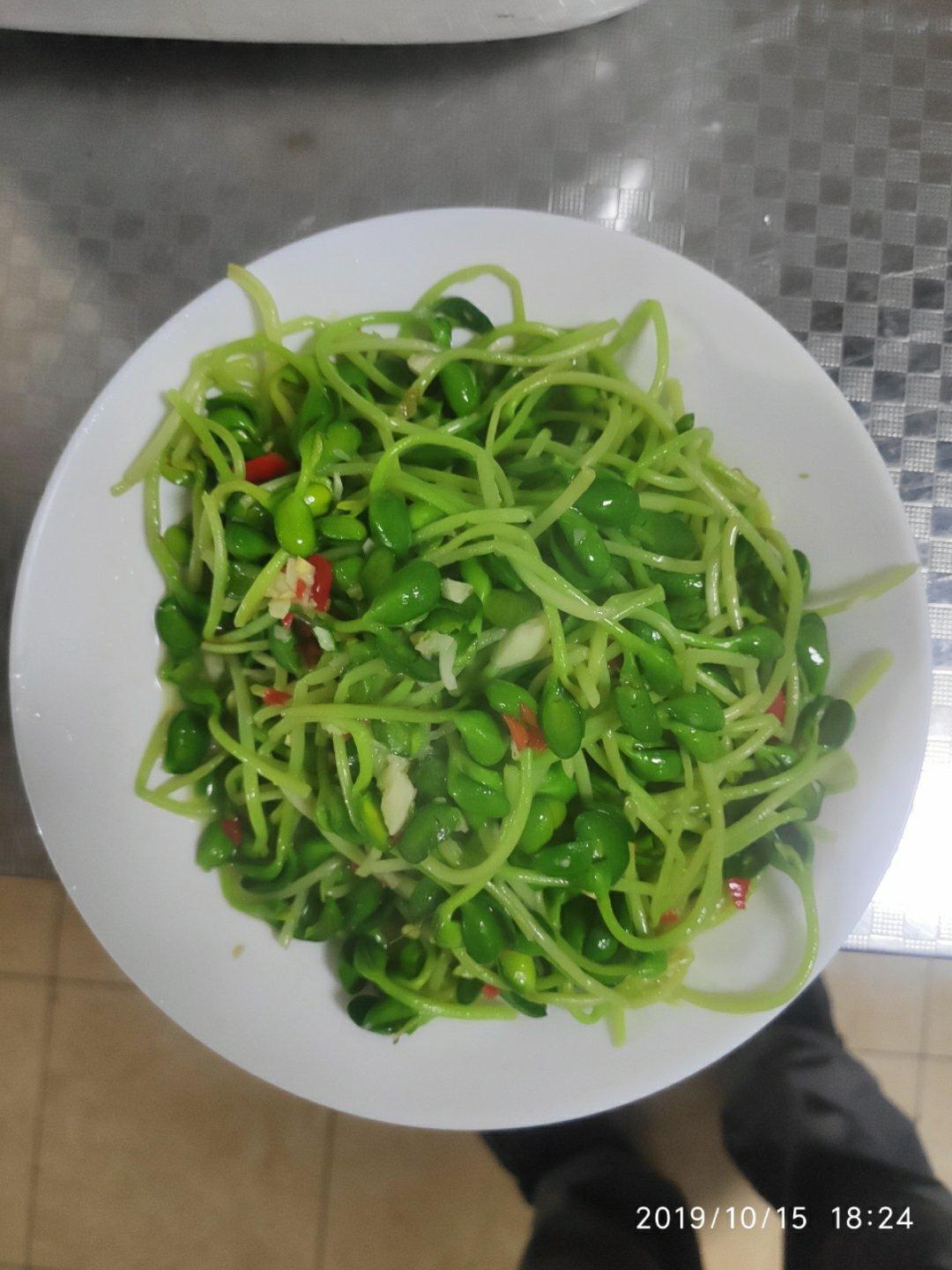 清炒豆苗