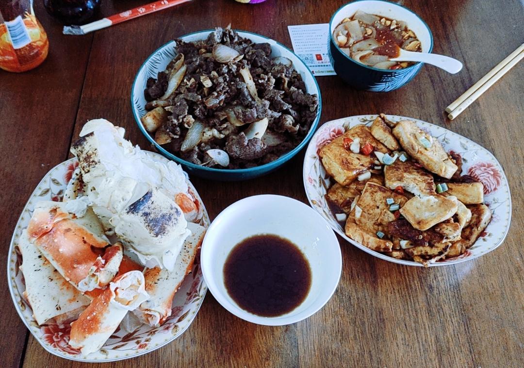 蒜香煎豆腐 炒鸡无敌美味