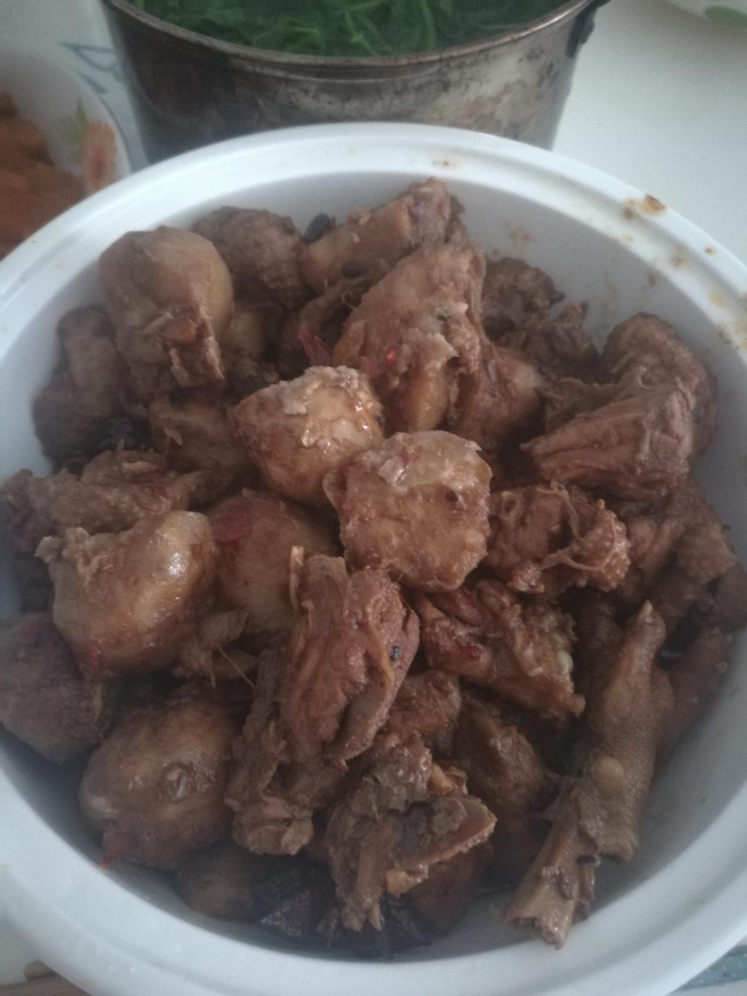 老丁的私房菜-芋儿鸡