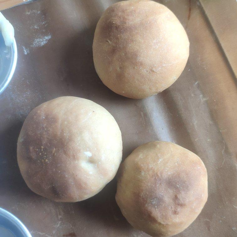 无需厨师机的手揉麻薯芋泥奶酪软欧包