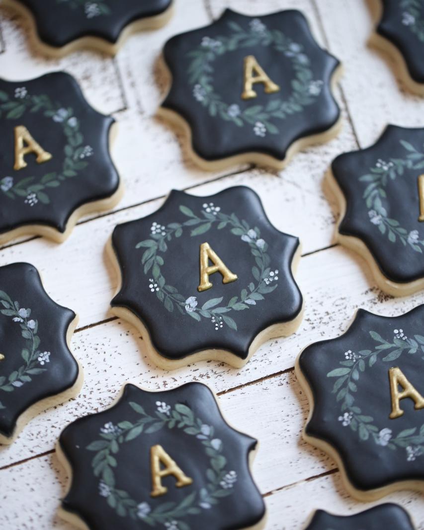 autumnq做的皇家糖霜的制作和调整方法(碎碎念型菜谱超多小贴士)