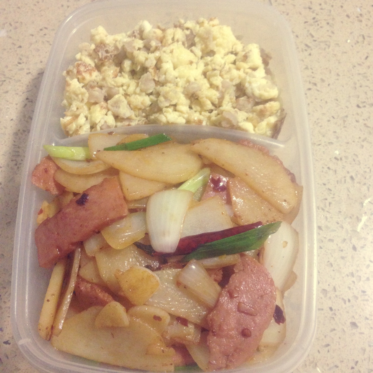 孜然洋葱土豆片