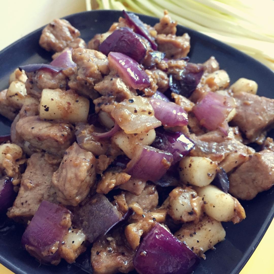 黑椒年糕牛肉粒