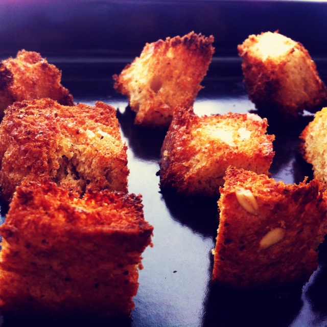 烤面包块小点心