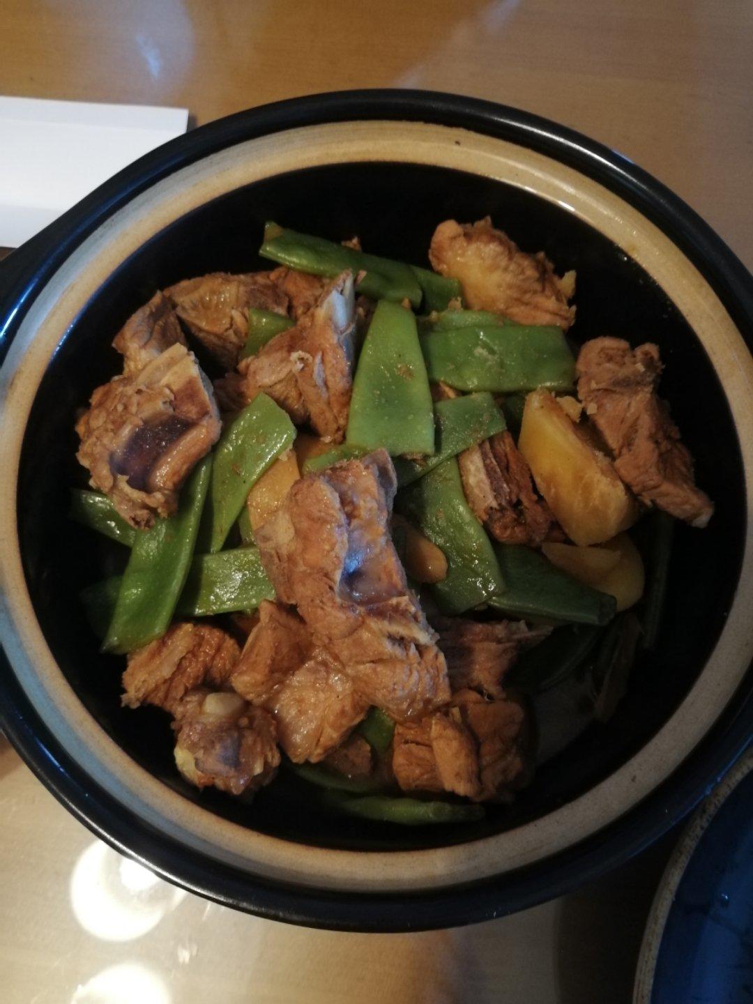 排骨炖豆角～荤素搭配，营养家常～