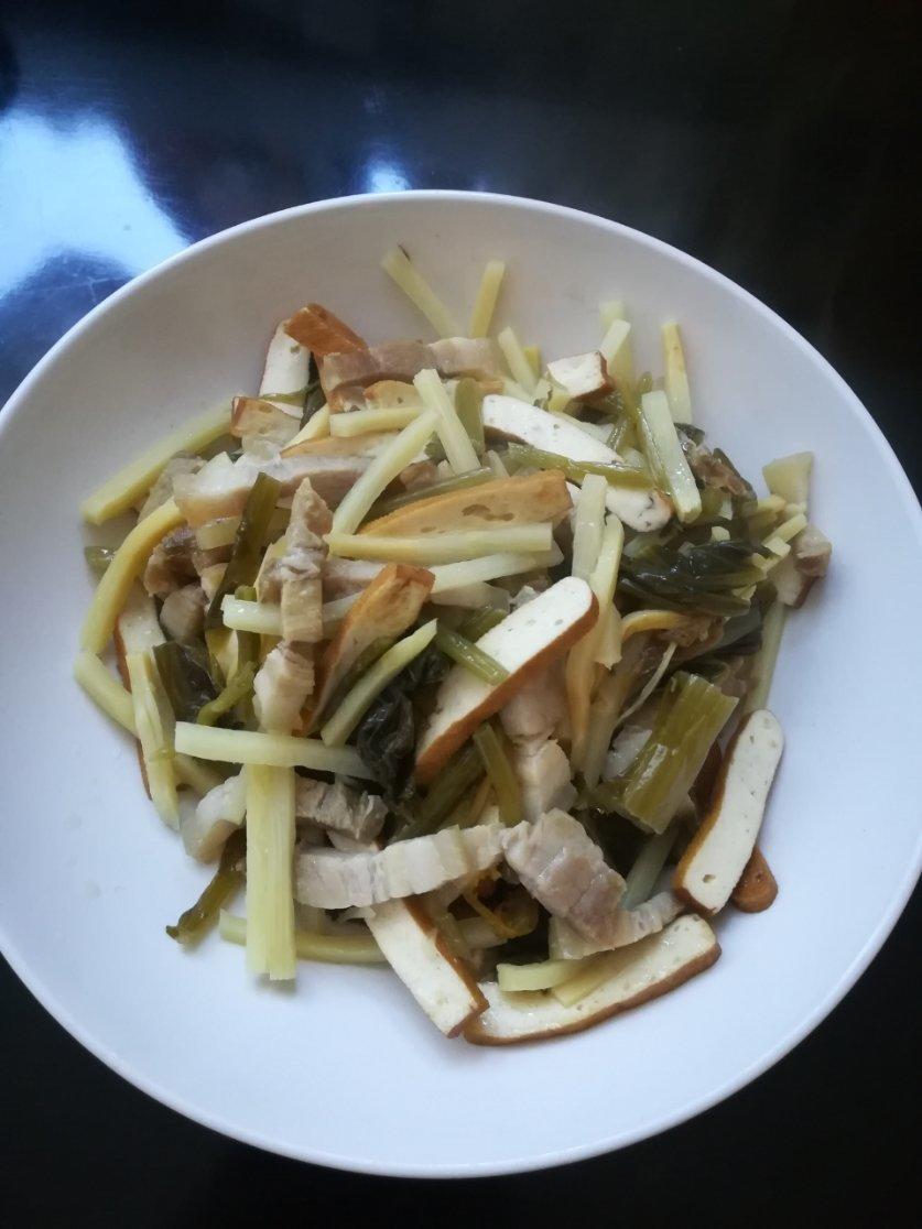 咸菜炒肉