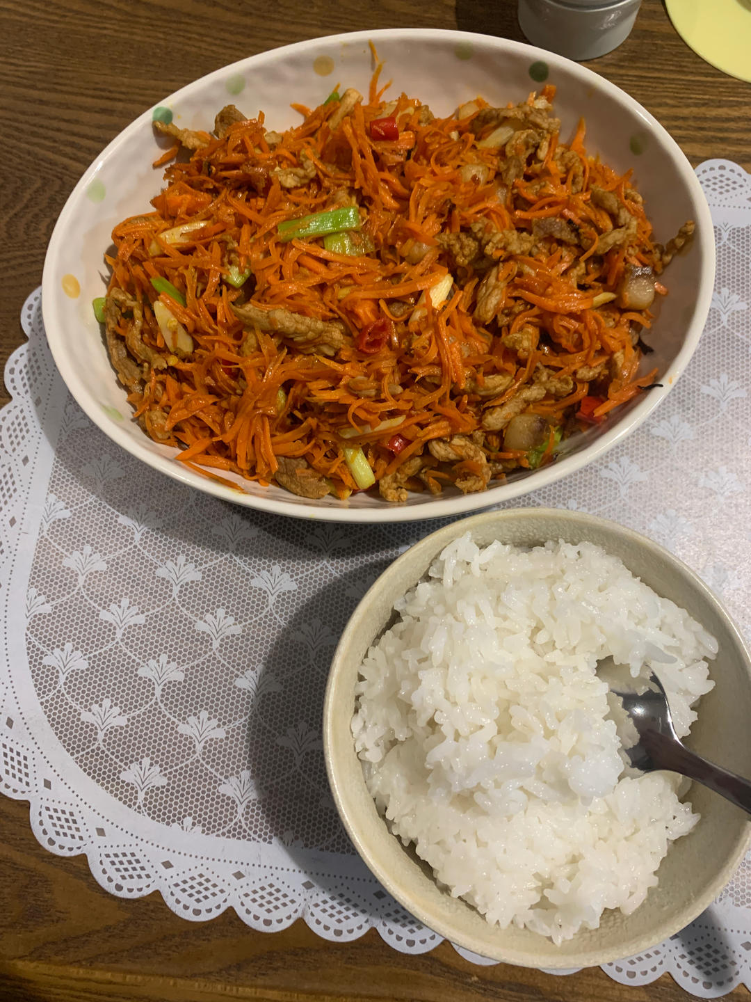 胡萝卜炒肉