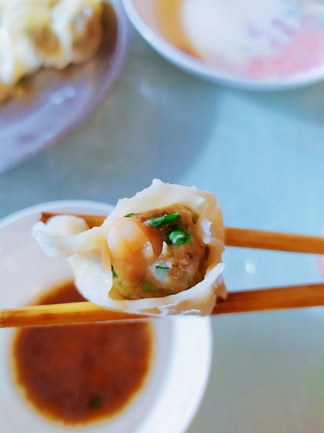 韭菜虾仁鲜肉水饺
