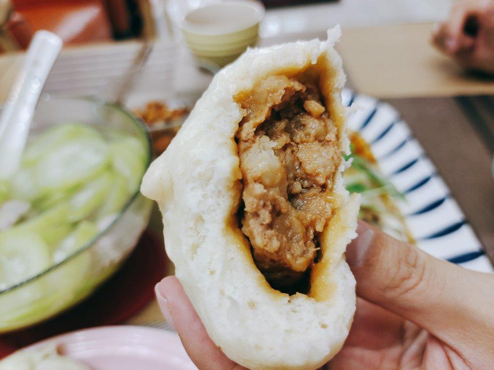 好吃的肉包子-喧腾包子不失败秘诀