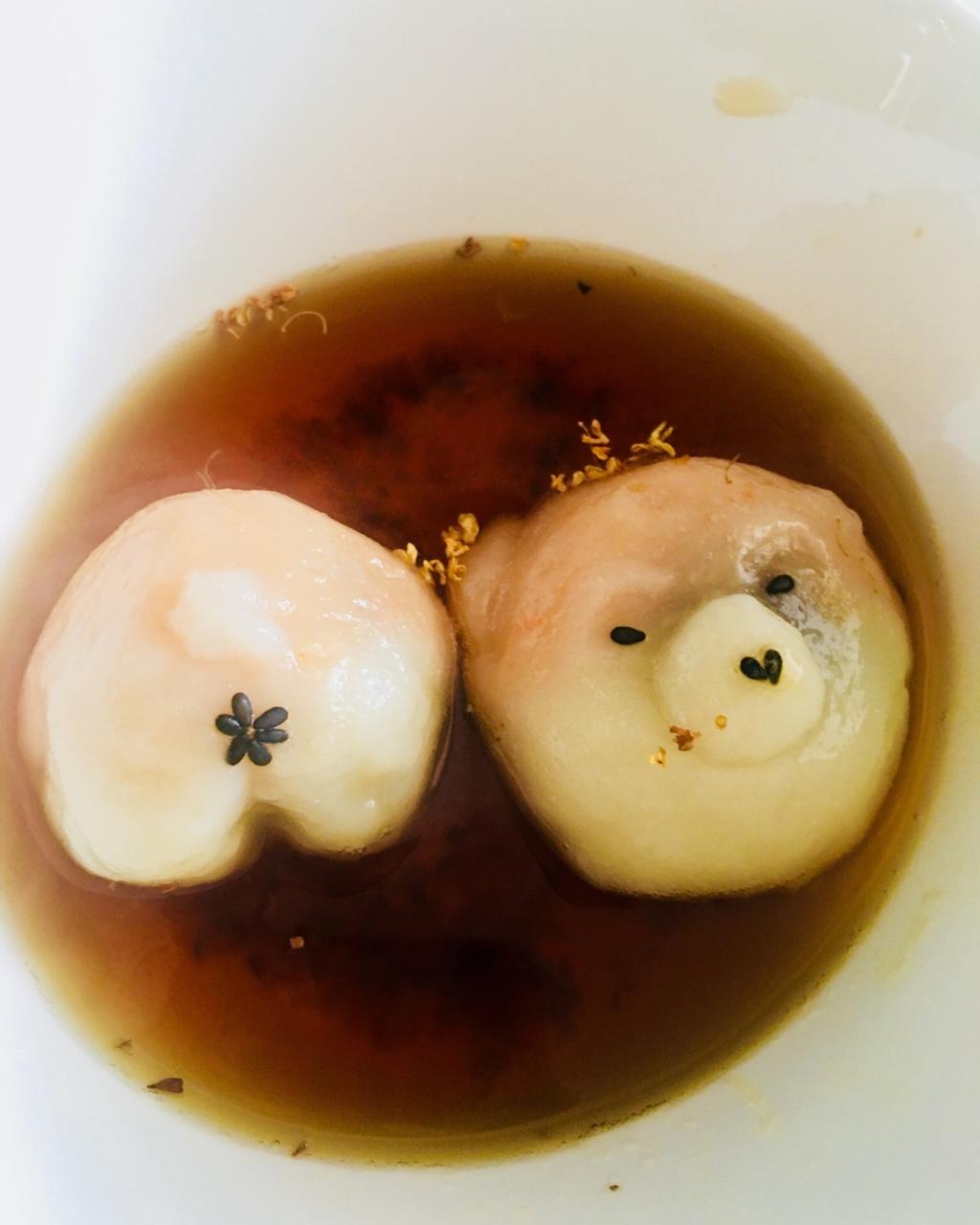 拥有小翘臀的柴犬糯米团子