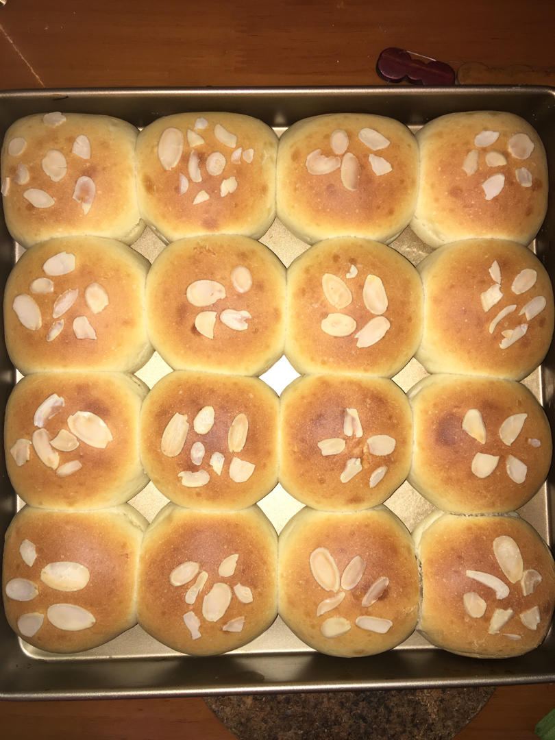 🥛超简单快手，柔软拉丝，一次发酵，牛奶小餐包