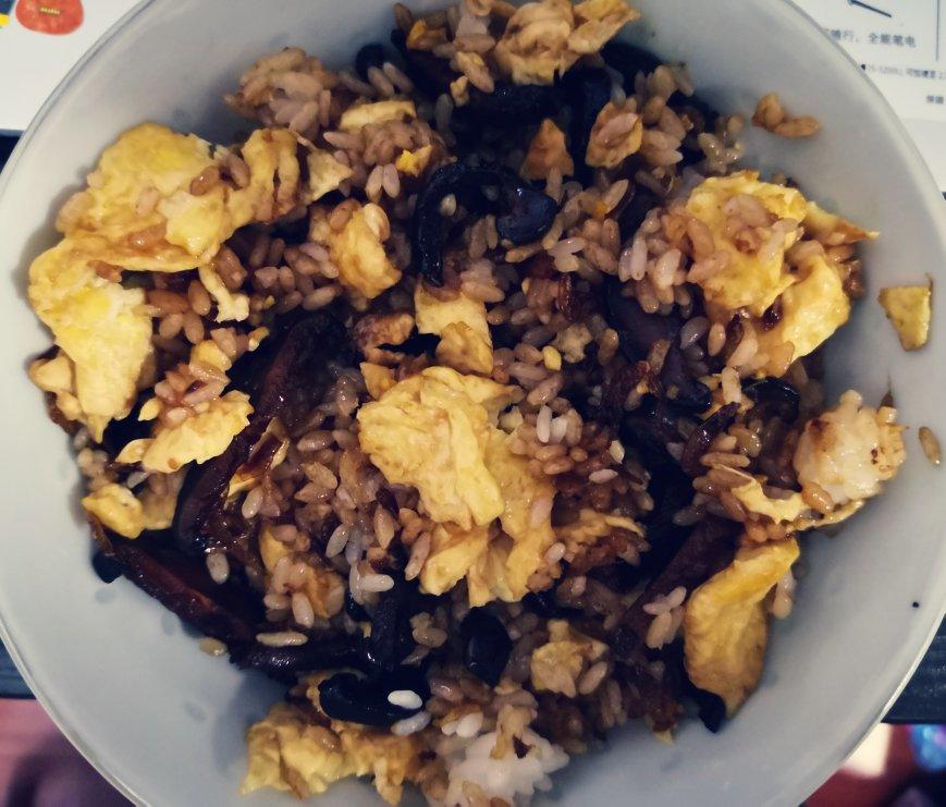 香菇油饭