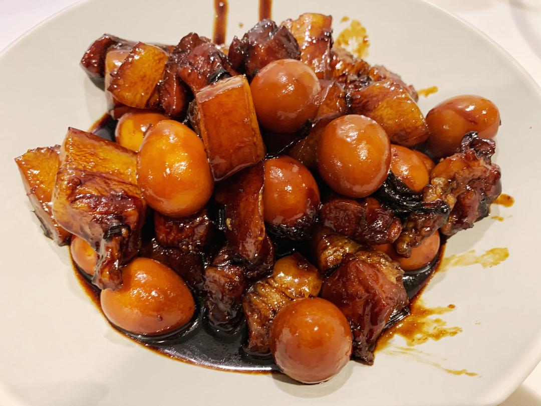 超容易的｜鹌鹑蛋红烧肉｜保证皮Q肉弹的做法 步骤6