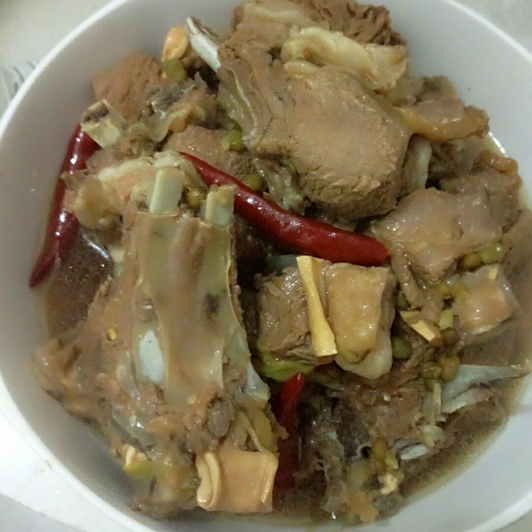 炖羊蝎子（简单又好吃）