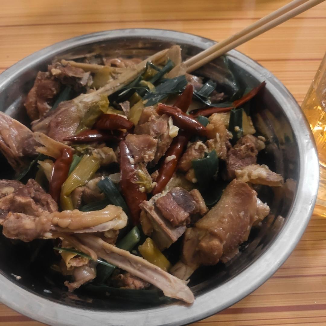 爆炒鸭子