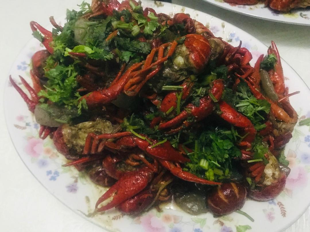 十三香小龙虾