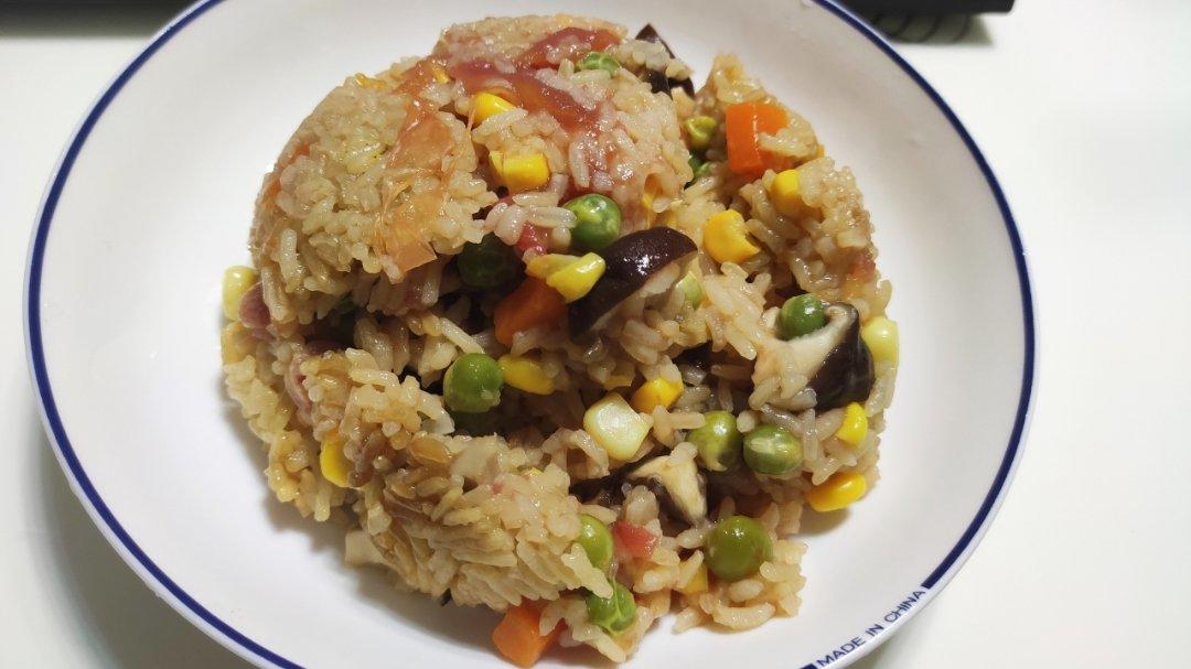 懒人版网红香肠焖饭，超级好次不用炒