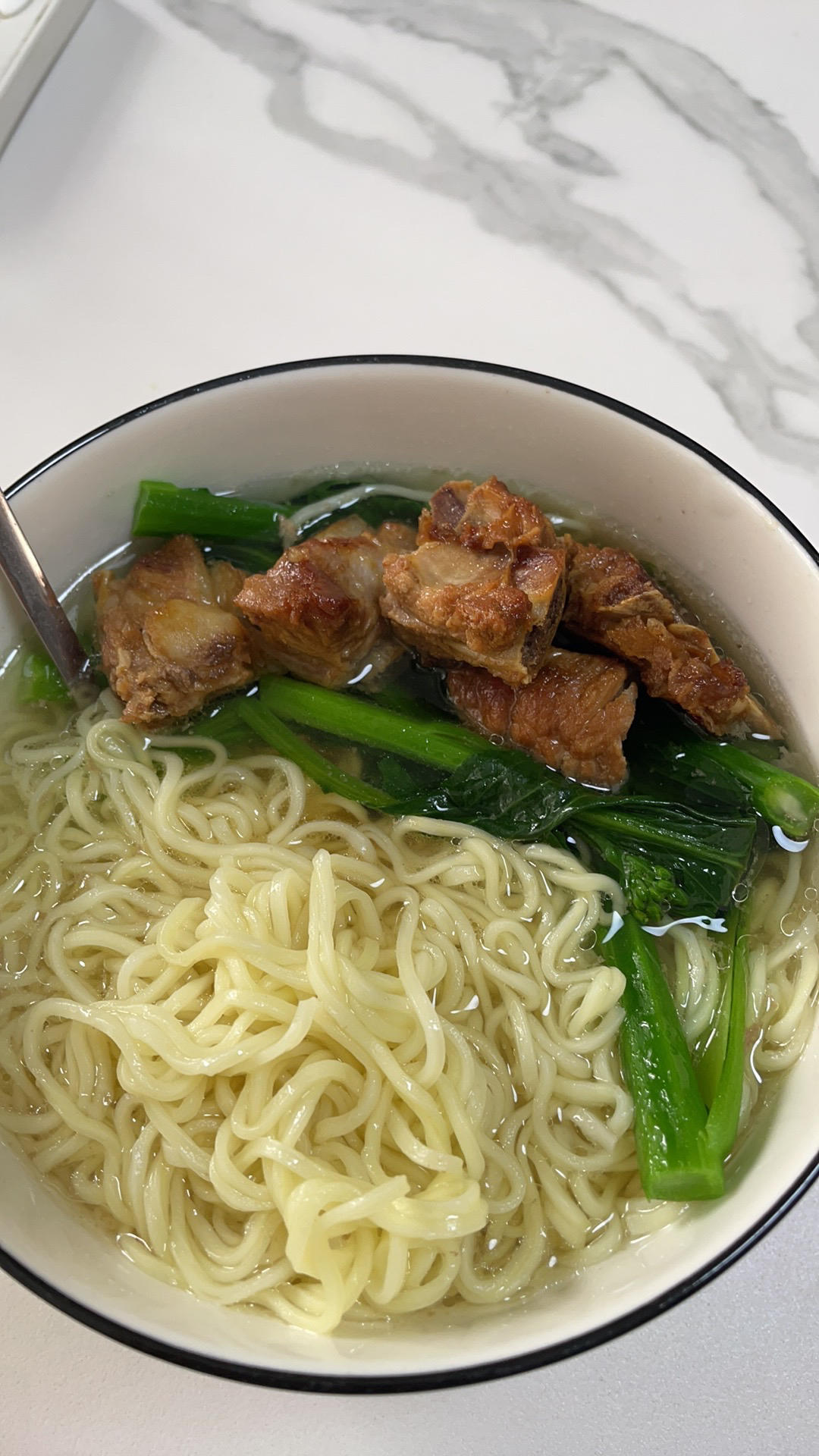 营养排骨汤面