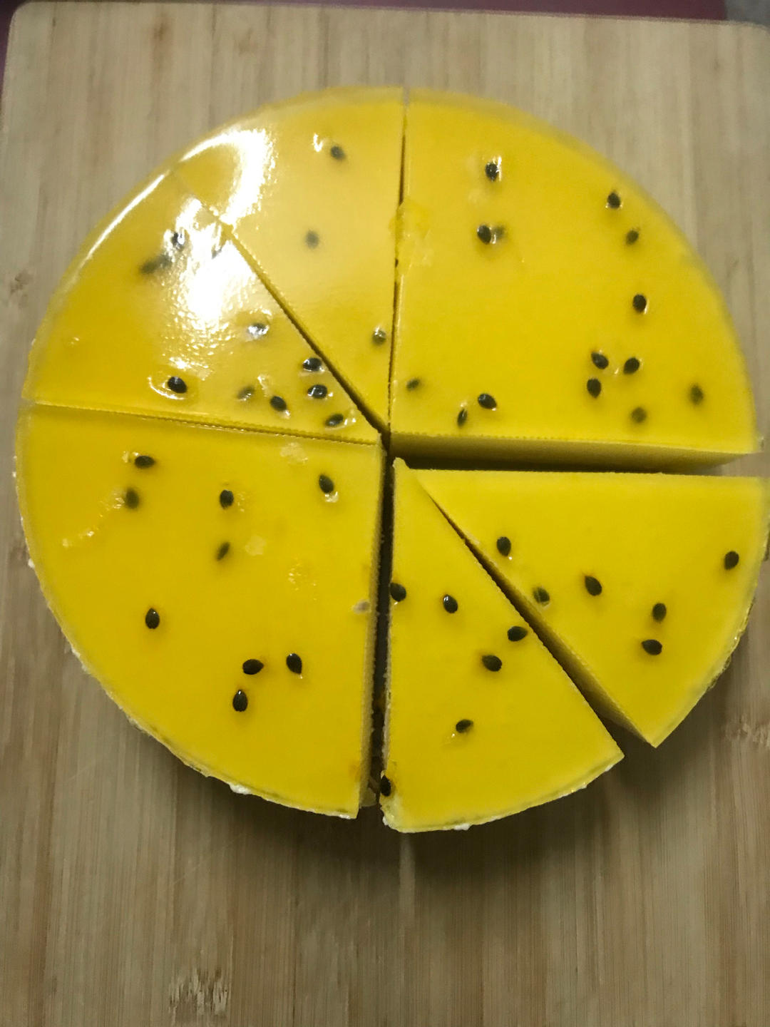 百香果慕斯蛋糕（8寸圆形）