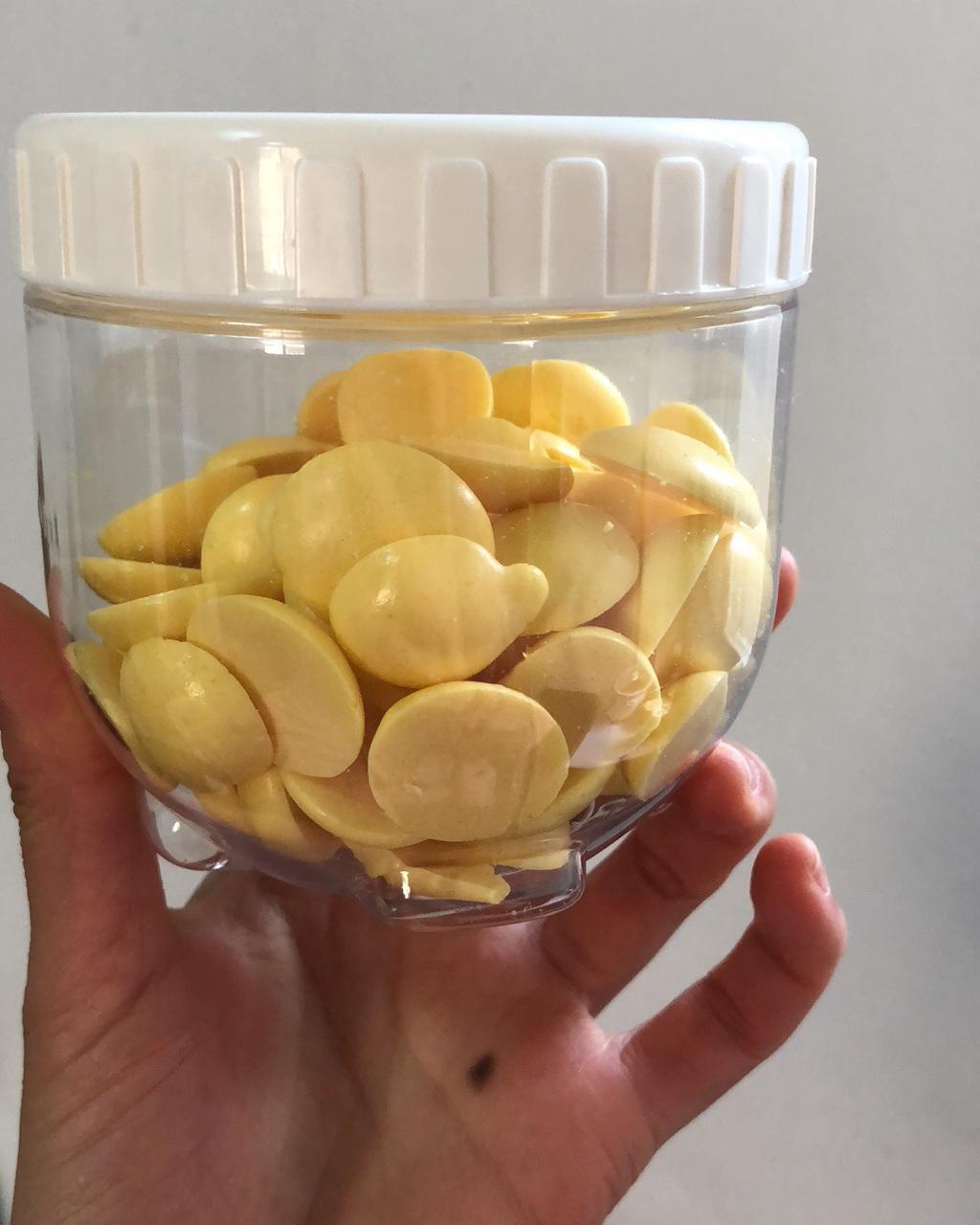 入口即化的无添加蛋黄溶豆